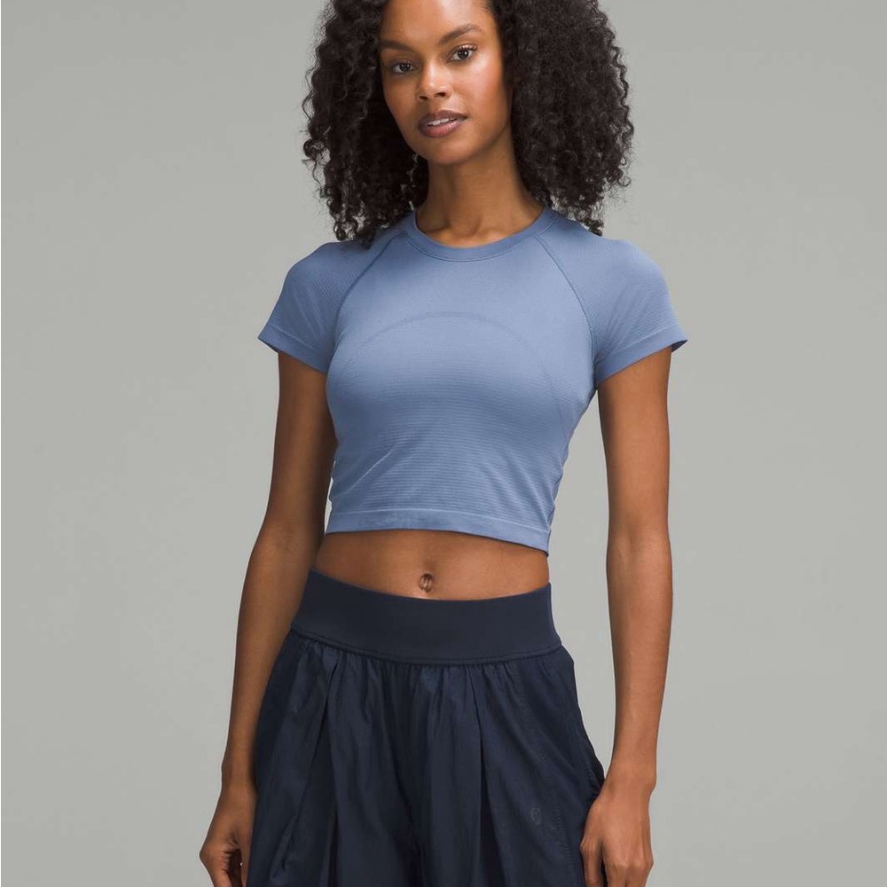 Swiftly Tech Cropped Short-Sleeve Shirt